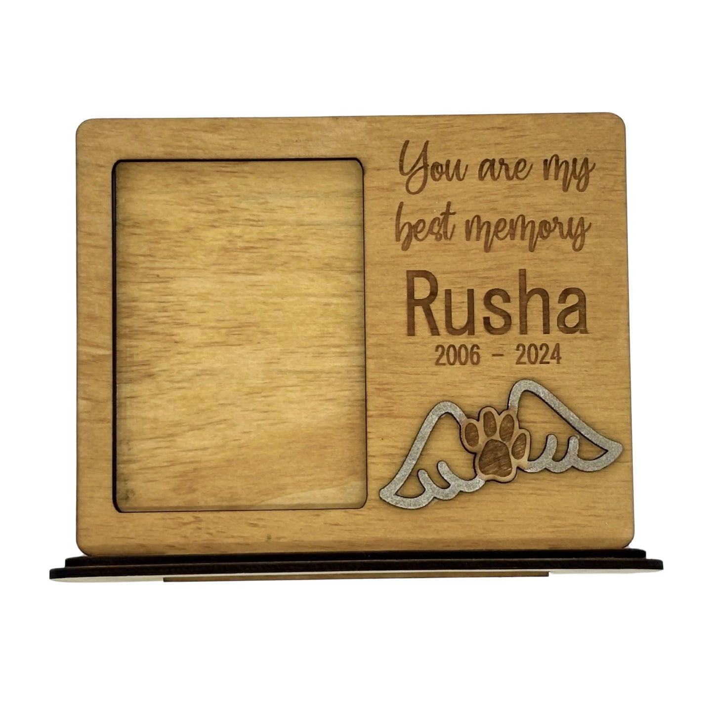 Personalized Pet Memorial Stand – A Loving Tribute to Your Beloved Companion Vibeartz